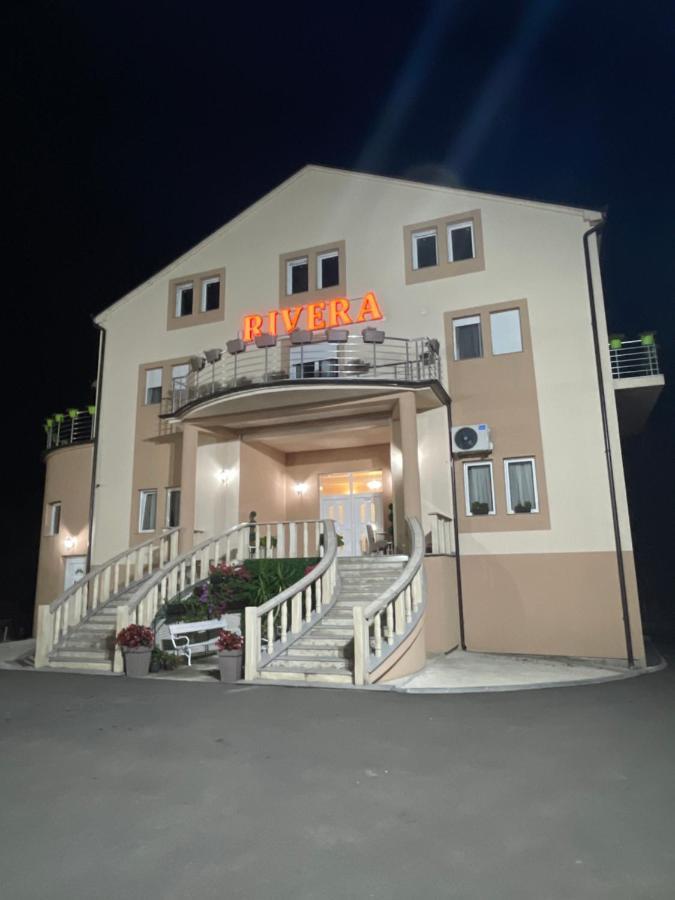 Rivera Club Bed and Breakfast Raška Esterno foto